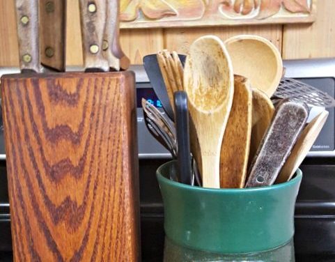 Keep Wooden Handled Knives and Wooden Utensils Safe From Bacteria